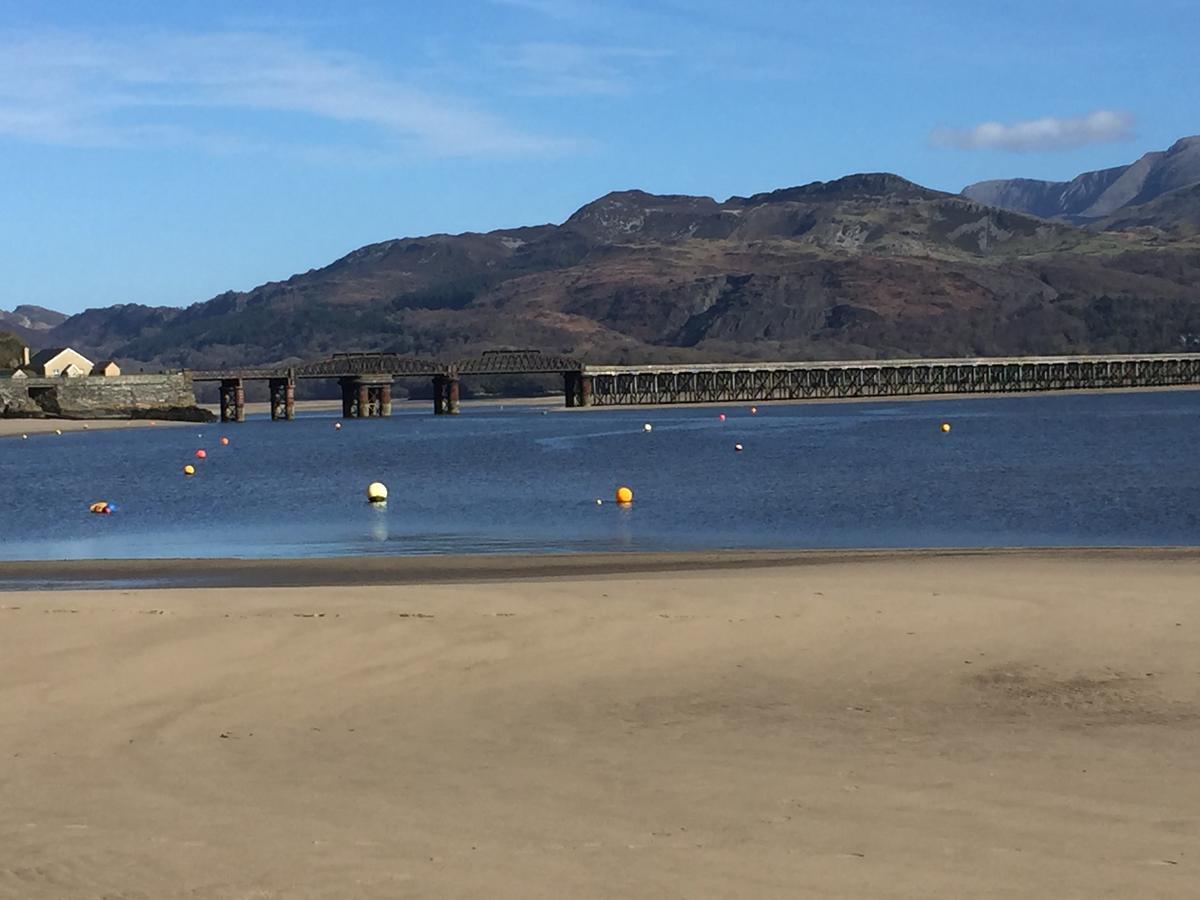Bed and Breakfast Oceandrive Barmouth Esterno foto